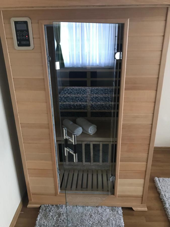 Апартаменты Dany Rose Apartman Эгер Экстерьер фото