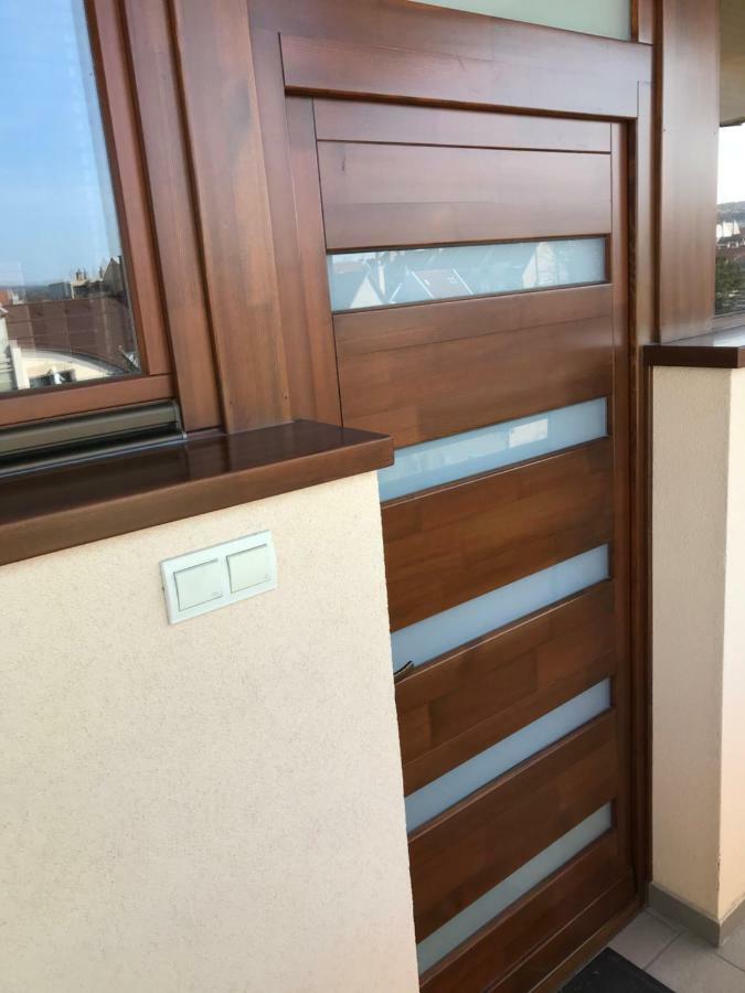 Апартаменты Dany Rose Apartman Эгер Экстерьер фото